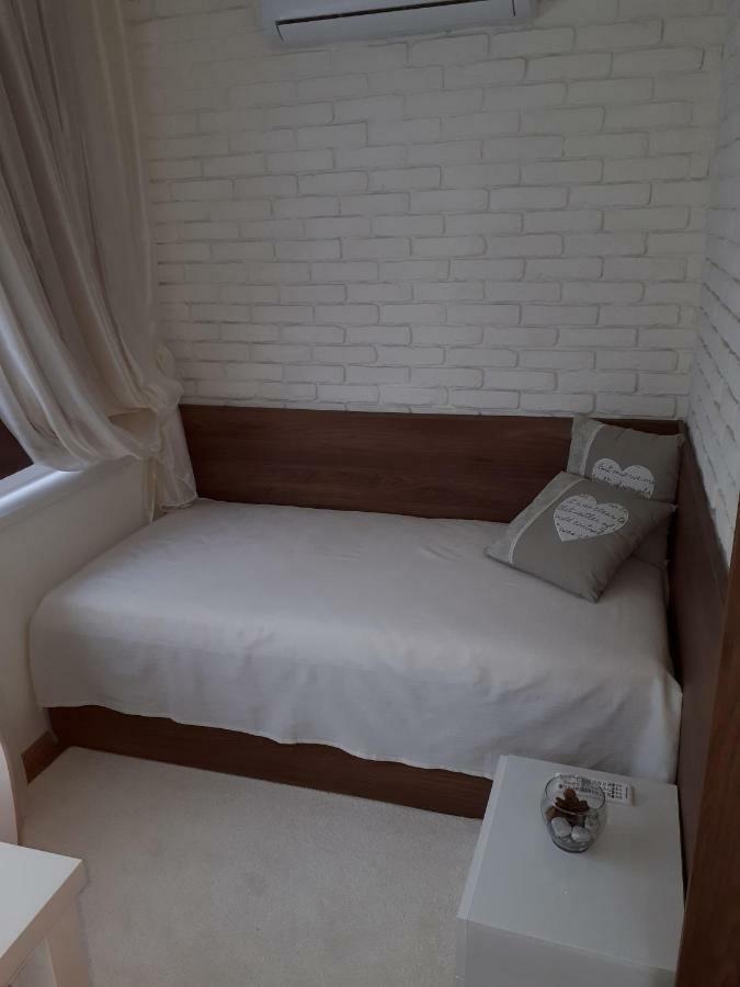 Apartment Art 大特尔诺沃 外观 照片