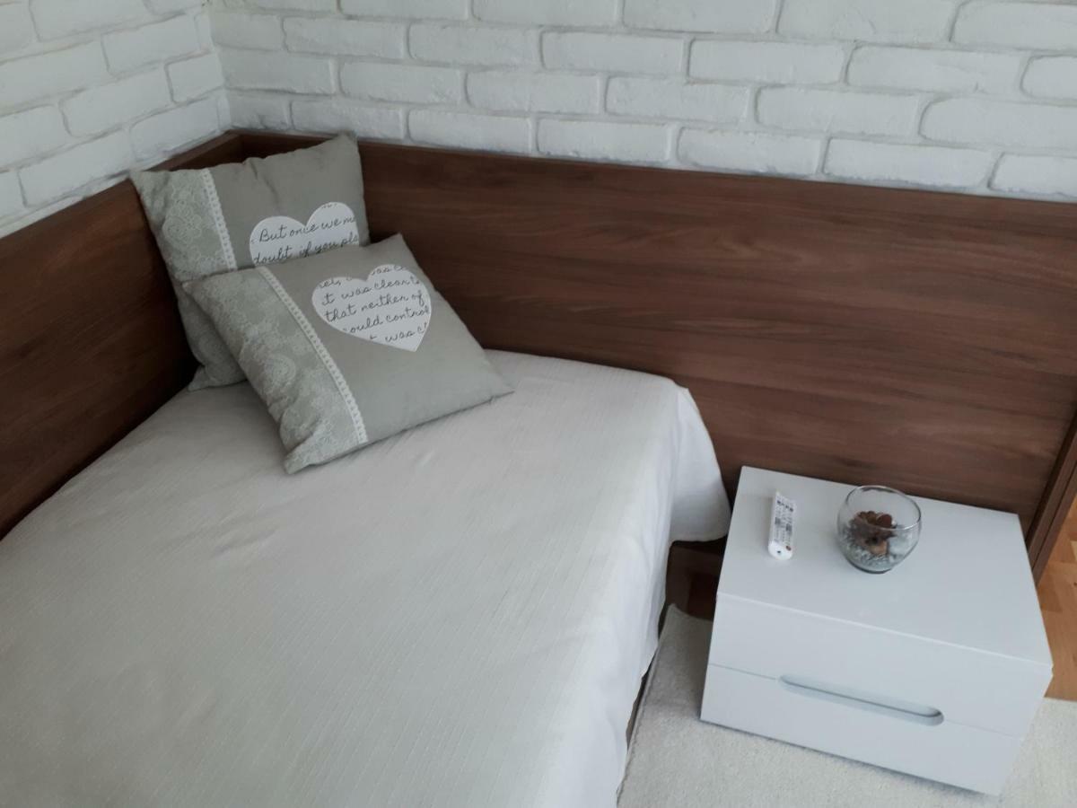 Apartment Art 大特尔诺沃 外观 照片