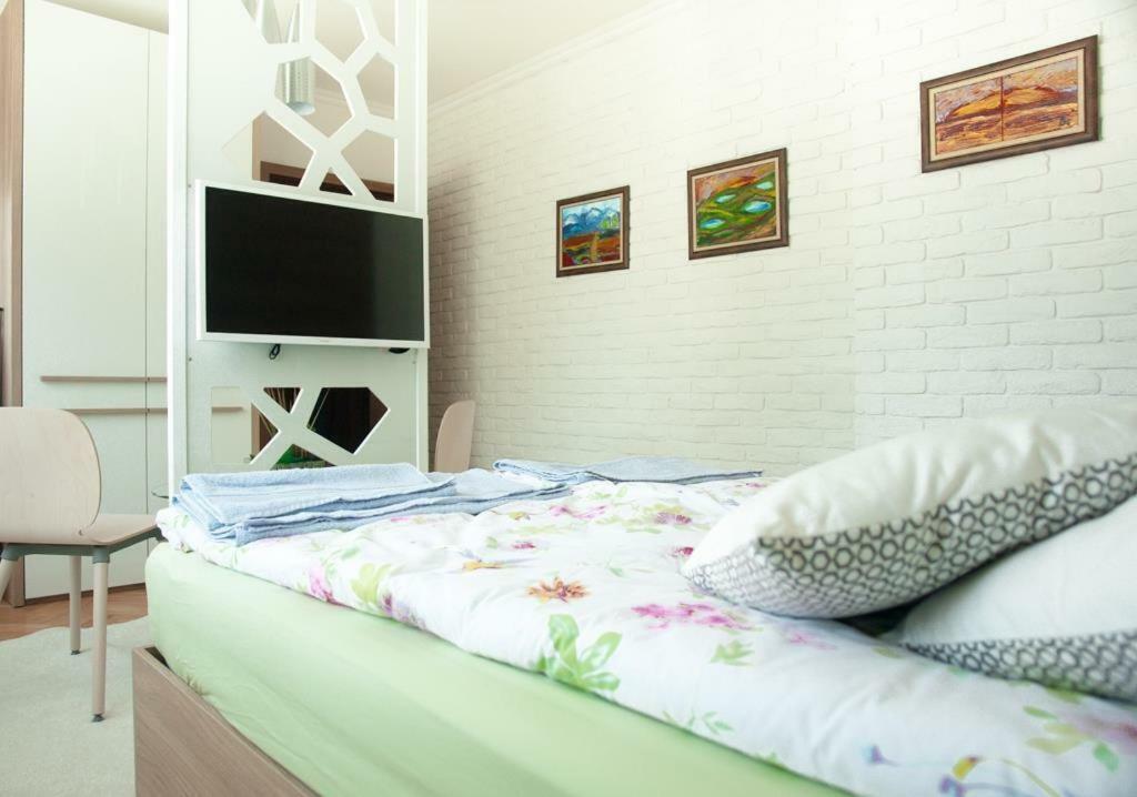 Apartment Art 大特尔诺沃 外观 照片